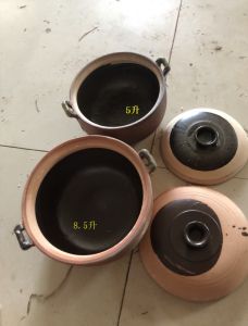 Farmhouse Open Fire Heat-Resistant Chaoshan Traditional Earthen Casserole Classic Claypot Rice Clay Pot Soil Stew Pot Soil Kiln Ceramic Pot Soup and Porridge