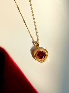 French Romantic Style Red Zircon Full Drill Necklace Clavicle Chain Christmas Womens Fashion Jewelry Fresh out New Year Gift