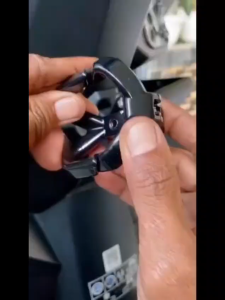 KUKE Gantungan Motor 2 Cabang / Hook Model Kupu-Kupu / Kait Cantelan Barang Tahan Lama Kuat Berkualitas