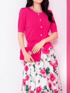 Yingying Summer 2024 Ice Silk Short Sleeve Knitted Top Womens Slim Fit Style Commute Fashion Single Button Pure Color Shirt