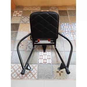 Sandaran Jok Motor Belakang Lipat Semua Motor Spacy - Bantalan Empuk Bingkai Logam Kuat Fit Semua Motor Penggunaan Praktis Latar Lantai Berpola.