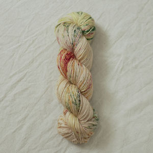 LOVEYARN | Hand-dyed Merino Wool Silk Yarn for Knitting
