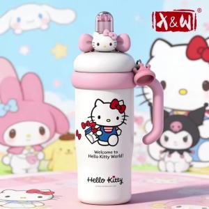 XW | X&W 960ML Sanrio Insulated Water Bottle with Handle 3D Cartoon Doll Topper Straw Cup Leakproof Thermal Drinking Mug for School