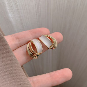 Elegant White Arc Shaped Ear Cuff Fashionable Commute Versatile Simple Design Womens Jewelry Ear Studs Non-Geometric Korean Style