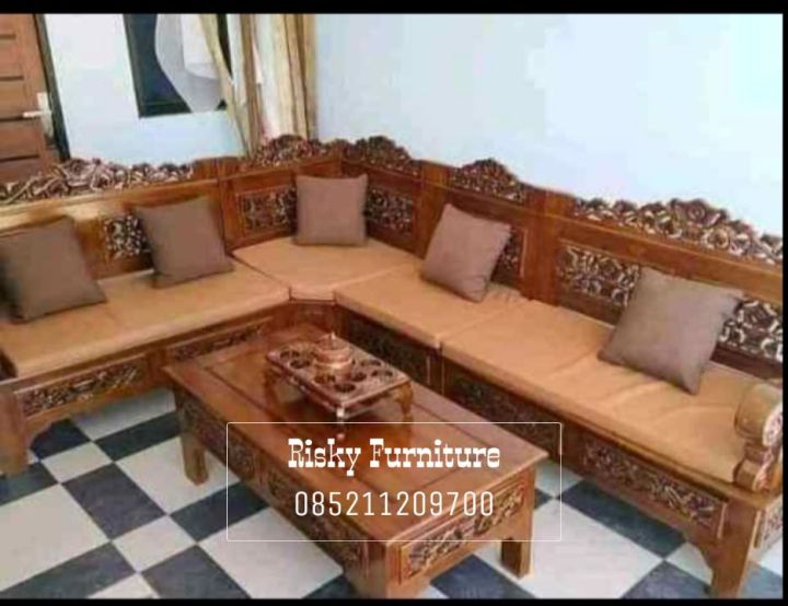kursi ruang tamu