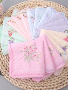 Traditional Embroidered Handkerchief Soft Cotton Thin Cloth Vintage Style Womens Personal Sweat Wiping Old Fashioned Handkerchief