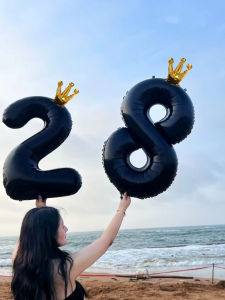 HUANGLISHI | Black Crown Number Balloon Creative Party Decoration