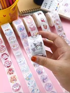 500pcs/roll Sanrio Family Kuromi Melody Cinnamon Cute Creative Label Sticker Roll Tape Girls Stickers Kids Toys Cartoon Handbook Rewards Praise Labels
