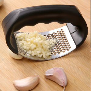 Nipiin Stainless Steel Garlic Press Rocker Professional Grade Garlic Mincer Crusher and Garlic Presser
