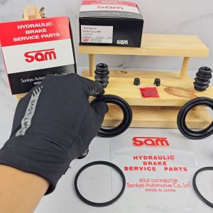 KIT KALIPER KARET CAKRAM DEPAN JAZZ RS CITY GM2 2008 SAMPAI 2019 BRIO MOBILIO FREED 1SET SAM