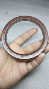 Seal Kurk As Belakang Crankshaft Rear Suzuki Aerio / Swift / SX4 Original