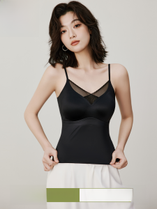 MiiOW | Silk Satin Seamless Mesh V-neck Strapless Beauty Back Womens Integrated Cup Vest Inner Wear Sweet Style Four Seasons Universal