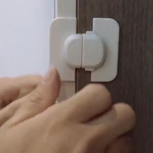 BabyShop-C1258 Safety Lock Kunci Kulkas Pengaman Anak Serbaguna Pengunci Kulkas Tambahan Anti Jepit