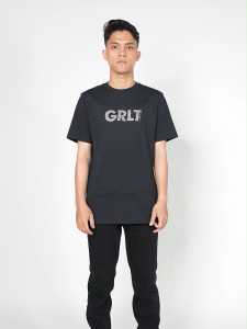 Greenlight Essential Kaos Pria Lengan Pendek Regular Fit Katun Logo Script Palmer HP-CG050325