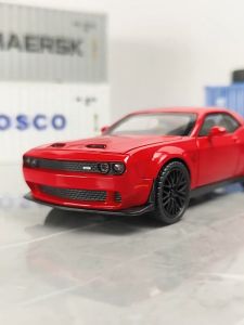 1/32 Dodge Challenger SRT Hellcat Model Diecast Toy Pull Back with Light Sound