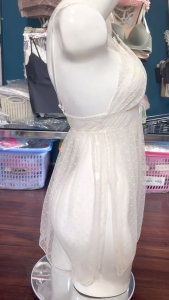 Váy Ngủ Ren Lưới D641 Hai Dây Đơn Giản Xuyên Thấu Gợi Cảm - Dưới 60kg