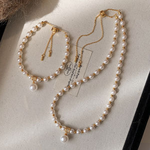 สร้อยคอโซ่เสื้อกันหนาวสีทองยาวพร้อมลูกปัดมุกสไตล์ยุโรปสำหรับผู้หญิง โซ่คอสีทอง