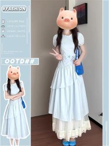 ชุดเดรสยาวทรงเอเอวสูงสีฟ้าไม่สมมาตรสำหรับผู้หญิง ฤดูร้อน 2025 ชุดเดรสยาวคลุมเข่าทรงเค้ก ดีไซน์ไม่ซ้ำใคร กระโปรงทรงเอ