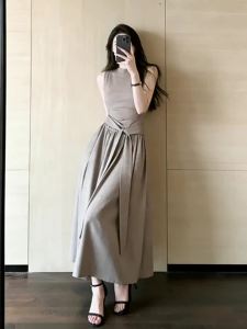 QFN | Old Money Style Oatmeal Color Sleeveless Waist-tied Dress