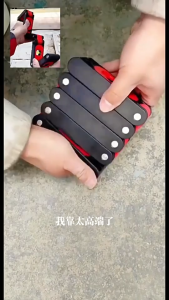 Multifunctional folding level - an essential tool for home decoration and carpentry at corners