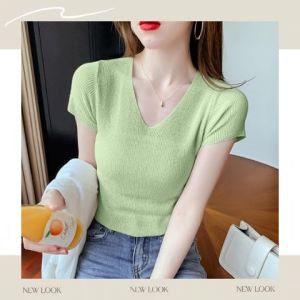 เสื้อยืดแฟชั่นคอวี เพิ่มความเก๋ระดับ 10 ด้วย QXshop 🦄 วิบๆวับๆ ใส่สบาย ออกได้ทุกงาน เสื้อคุณภาพ อย่าลืมสัมผัสสิ่งและความสะดวก!