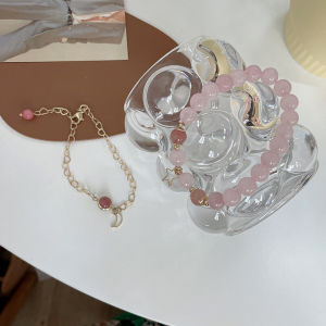 สร้อยข้อมือคริสตัลสตรอเบอร์รี่สำหรับคู่รักและเพื่อนสาว สร้อยข้อมือสตรอเบอร์รี่สำหรับผู้หญิง ดีไซน์เล็ก ดีไซน์เรียบง่าย เครื่องรางนำโชค