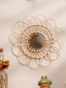 Handmade Wall Mirror Sun Flower Art Wall แขวนกระจกตกแต่ง Room Decors ความงามสําหรับห้องนอน Living Room Wall Decor ของขวัญ