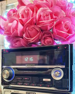 Máy nghe nhạc ô tô liền amply Kenwood DPXU 077U . tính năng usb. radio. cd aux in.