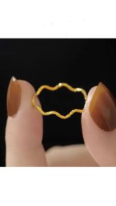 OYJR แหวนแฟชั่นเรียบๆ แหวนสแตนเลส เป็นสิ่งที่น่าสนใจ สำหรับผู้หญิง ไม่ต้องลอก