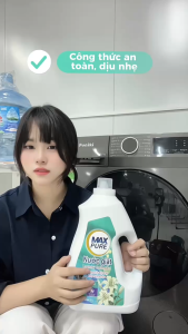 Chai Nước Giặt Sạch Sâu Hương Hoa Hồng Bulgaria Cao Cấp 3L – Nâng Niu Làn Da Thơm Sang Vấn Vương