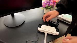 (Hàng mới về) 02 Quạt ô tô， Quạt USB trên ô tô giúp giảm bớt vấn đề đổ mồ hôi lưng，Thích hợp cho nhiều loại xe，12V24V