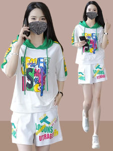 Summer Thin Printed Hooded Short Sleeve Shorts Fashion Set Womens Loose Slimming Casual Sports Two-Piece Set Polyester Material