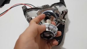 Bohlam Rem Projie LED & Lampu Stop Belakang: Variasi Motor Beat Mio Vixion