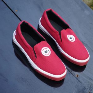 (BISA COD) SEPATU PRIA  DAN WANITA QEEPORLE SLIP ON