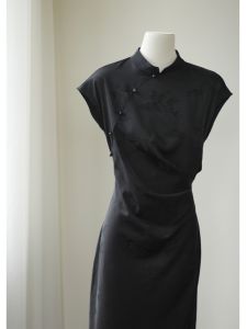 Retro Stand Collar Short Sleeve Satin Cheongsam Dress Womens Summer New Style High Waist Slimming Gown H-Line Pure Color