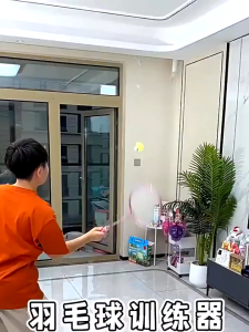 SG [STOCK] Indoor Outdoor Hanging Single Badminton Rebound Trainer Children Adult Trainer Playing Badminton