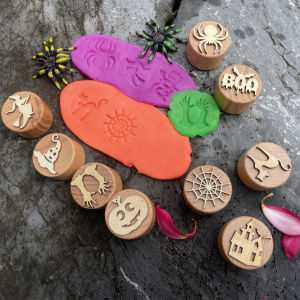 แสตมป์ไม้ทําด้วยมือฮาโลวีนสร้างสรรค์ของเล่นเพื่อการศึกษาเด็กก่อนวัยเรียนการเรียนรู้ Diy Craft เครื่องมือเด็กสนุก