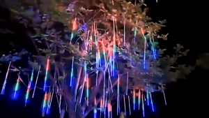 Solar/Plug in Meteor Shower Rain Lights LED Outdoor Waterproof Icicle Fairy String Lights for Home Garden Christmas Raya Decoration Meteor Shower Rain Tubes Light