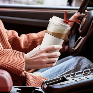 Portable Electric Fitness Shaker Cup Automatic Protein Powder Mixing Bottle USB Charging Shake Cup Macaron Color American Style