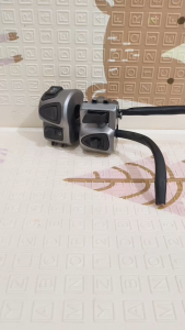 SAKLAR LAMPU SCOOPY KARBU LAMA KIRI KANAN SEIN STATER TOMBOL ON SWITCH HOLDER