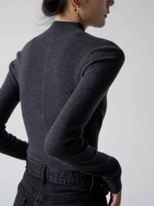Elegant Design Versatile Half-Turtleneck Knit Top