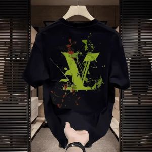 เสื้อยืดคอกลมแขนสั้นผ้าฝ้ายแท้พิมพ์ลายแฟชั่นสำหรับฤดูร้อนปี 2025 สำหรับผู้ชายและผู้หญิง เสื้อคู่รักที่สวมใส่สบาย