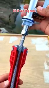 P PMC Cờ lê đa năng vặn dây cấp nước Dụng Cụ Tháo Lắp Vòi Nước ĐA NĂNG - 006