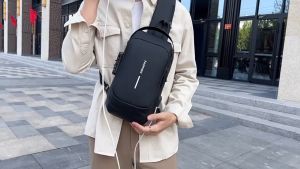 Túi đeo chéo thể thao có khóa chống trộm kèm cổng sạc ROATH HB12 [Siêu Rẻ]