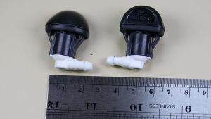 1 Pcs Nozel Wiper Air Penyemprot Air Nozzle Toyota Pembersih Kaca Mobil