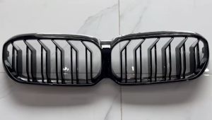 BMW 5 SERIES G30 /G31 FRONT GRILL (Ready stock)