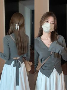 เสื้อชั้นในถักสุดเก๋ไก๋สำหรับผู้หญิง ฤดูใบไม้ผลิและฤดูใบไม้ร่วง เสื้อชั้นในถักแบบเข้ารูป เสื้อชั้นในถักแบบมีฮู้ด แขนยาว ปกเสื้อ