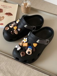 Ladies Cute Versatile EVA Slip-On Summer Outdoor Shoes Creative Clog Style Mens Womens Home Slippers Comfortable Walking