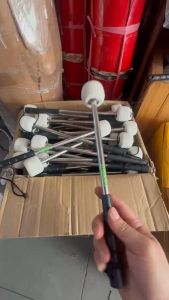 Dùi đánh trống cái mazin đầu nỉ trắng cán inox (1 Cái )