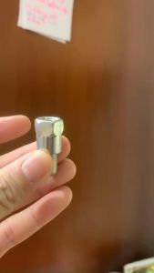 Ốc chuyển đổi ren Yamaha bên phải để lắp gương [ 25cm]